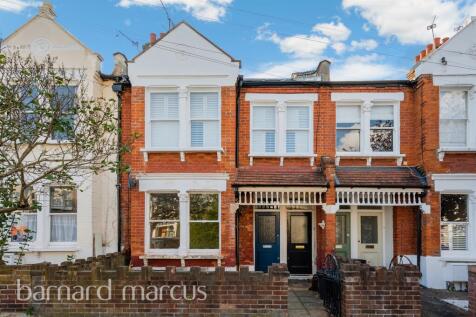 2 bedroom ground floor flat for sale