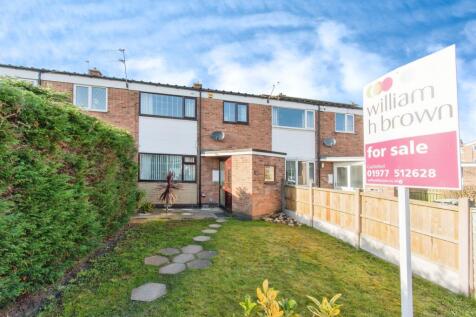 3 bedroom town house for sale