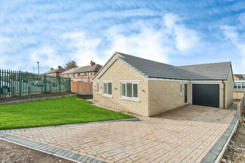 3 bedroom detached bungalow for sale