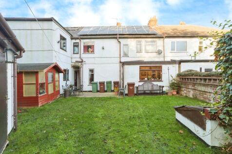 7 bedroom semi-detached house for sale