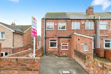 2 bedroom end of terrace house for sale