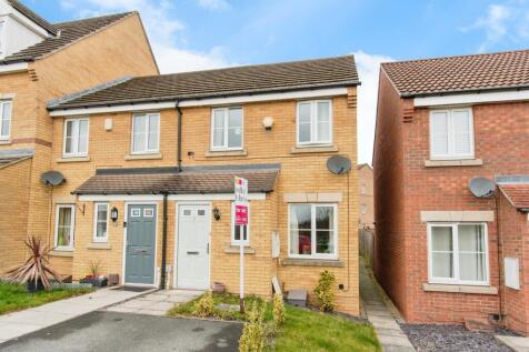 2 bedroom end of terrace house for sale