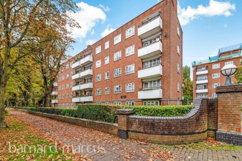 2 bedroom ground floor flat for sale