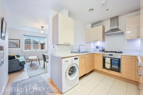 1 bedroom flat for sale