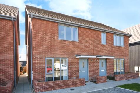 2 bedroom semi-detached house for sale