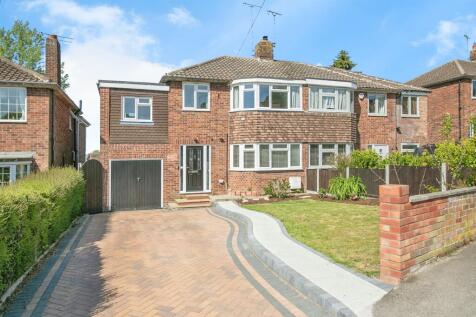 4 bedroom semi-detached house for sale