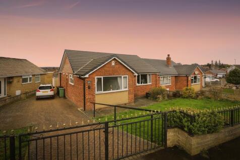 3 bedroom semi-detached bungalow for sale