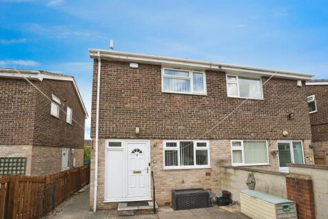 2 bedroom semi-detached house for sale