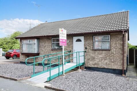 2 bedroom detached bungalow for sale