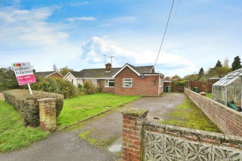 3 bedroom semi-detached bungalow for sale