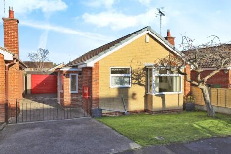2 bedroom detached bungalow for sale