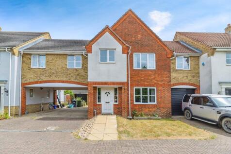 4 bedroom terraced house for sale