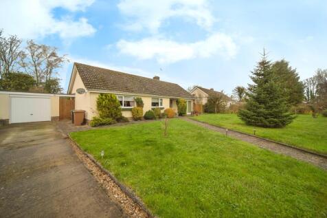 3 bedroom detached bungalow for sale