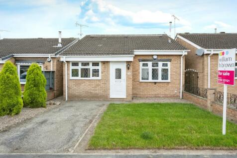 4 bedroom detached bungalow for sale