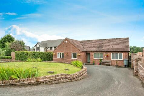 4 bedroom detached bungalow for sale