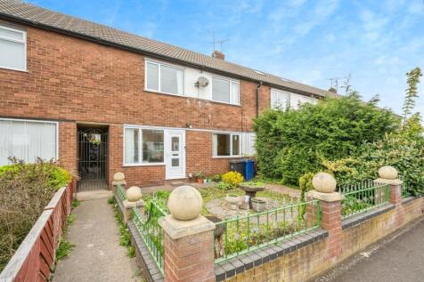 3 bedroom terraced house for sale