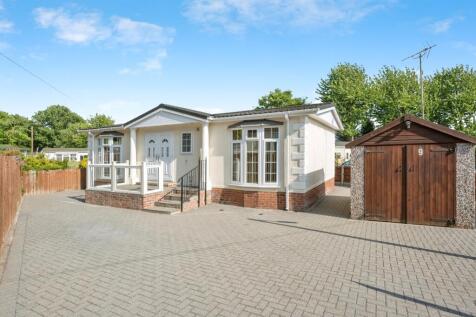 1 bedroom park home for sale