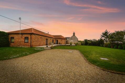 4 bedroom barn conversion for sale