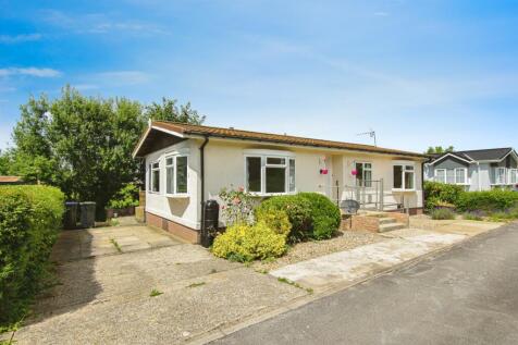 3 bedroom park home for sale