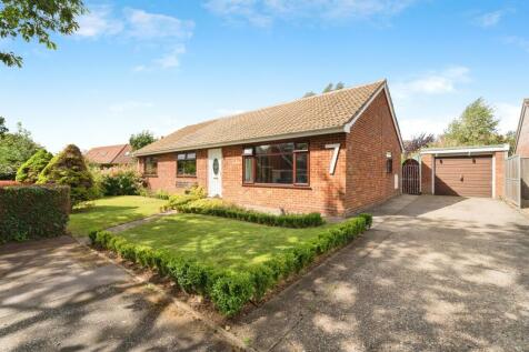 3 bedroom detached bungalow for sale