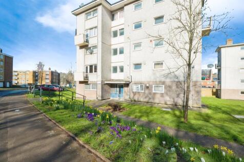 1 bedroom ground floor flat for sale