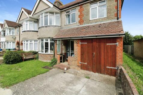 4 bed end terrace house