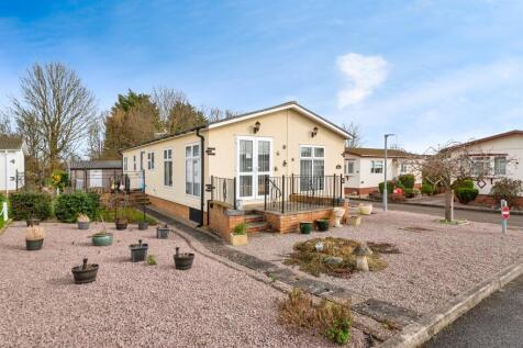 2 bedroom park home for sale