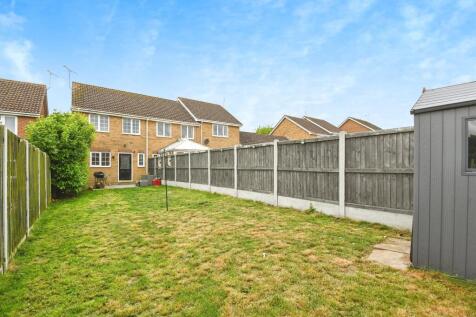 2 bedroom end of terrace house for sale