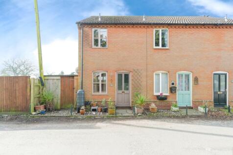 2 bedroom end of terrace house for sale