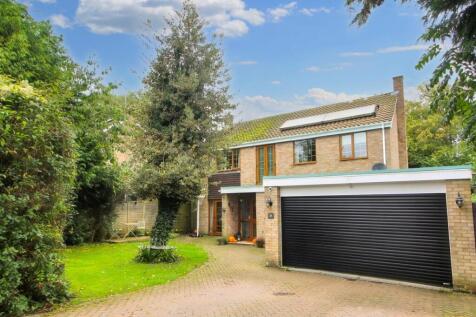 Felmersham, Bedford MK43 4 bed detached house for sale