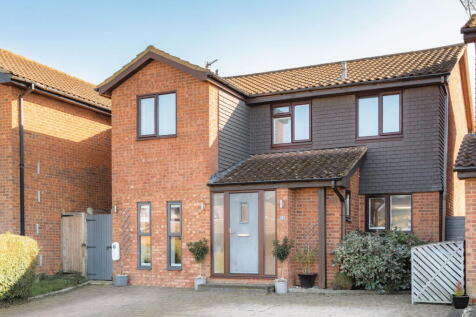 Church Hill, Cheddington... 4 bed detached house for sale