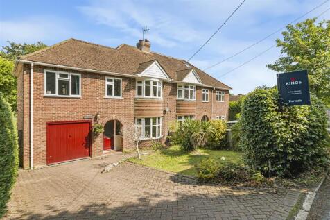 Copt Hall Road, Ightham, Kent, TN15 9DT 4 bed semi
