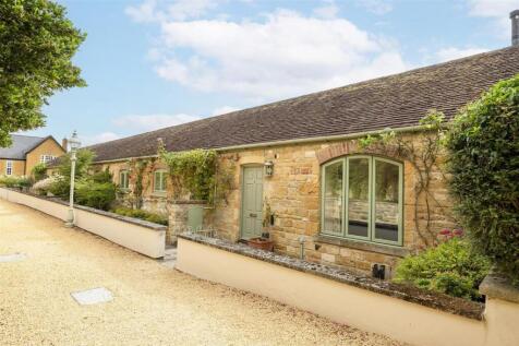 2 bedroom semi-detached bungalow for sale