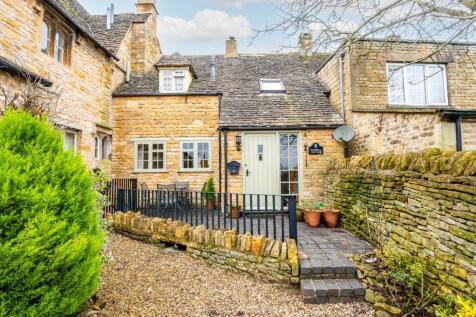 2 bedroom cottage for sale