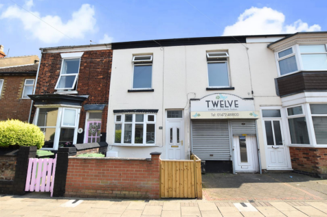 Mill Road, Cleethorpes DN35 3 bed terraced house for sale