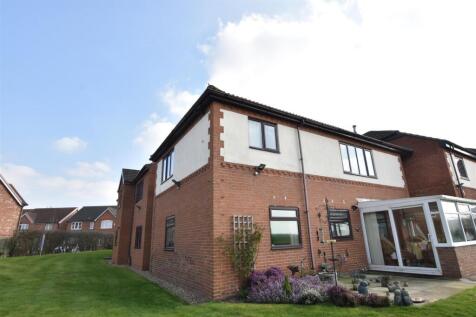 Briar Lane, Grimsby DN33 2 bed retirement property for sale