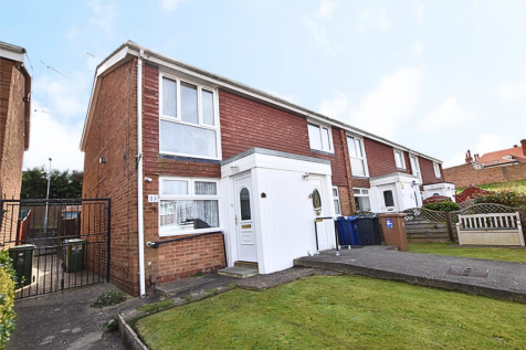 Claymore Close, Cleethorpes DN35 2 bed flat for sale