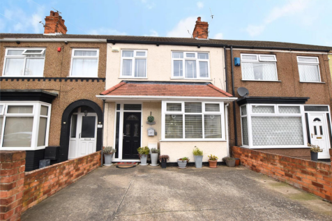 Huddleston Road, Grimsby DN32 3 bed terraced house for sale