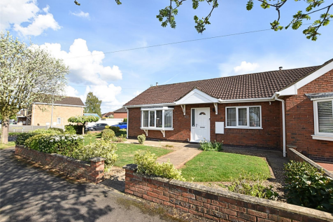 2 bedroom semi-detached bungalow for sale