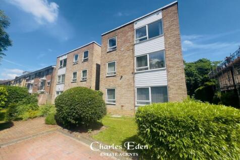 15 The Avenue, Beckenham BR3 2 bed flat for sale