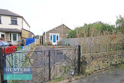 2 bedroom semi-detached bungalow for sale