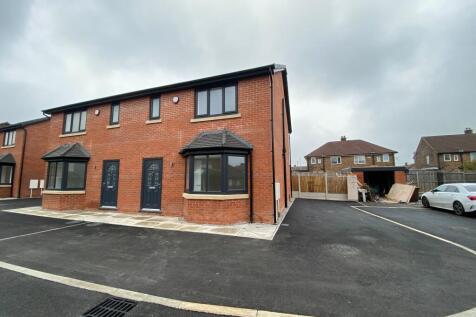 Knowles Nook, Ashton in Makerfield... 3 bed semi