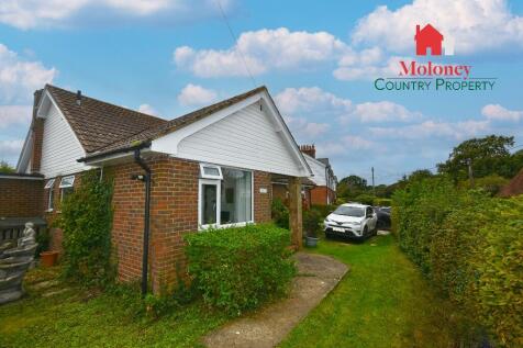 Brede, East Sussex TN31 3 bed detached bungalow for sale