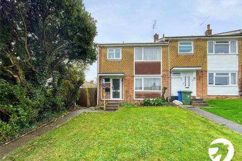 Penn Close, Sittingbourne, Kent, ME10 3 bed end of terrace house for sale