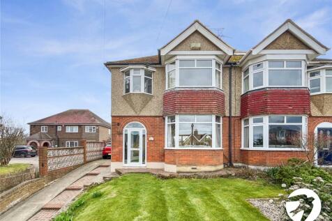 Canterbury Road, Bapchild... 3 bed semi