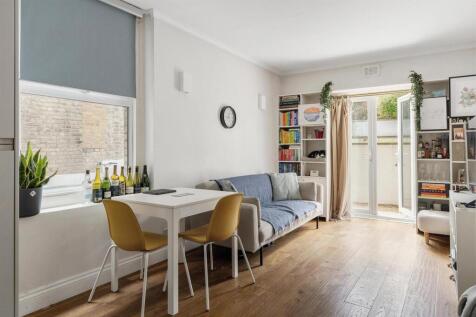 2 bedroom ground floor flat for sale