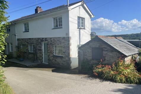 Halgavor Lane, Bodmin PL31 2 bed cottage for sale