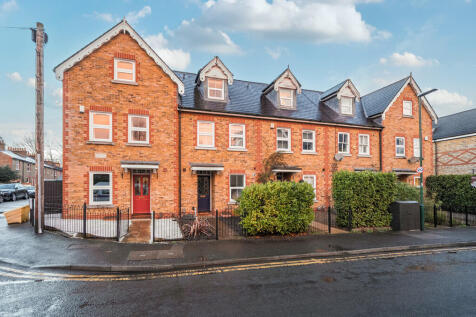 Mill Lane, Carshalton 4 bed townhouse for sale