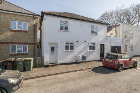 2 bedroom cottage for sale