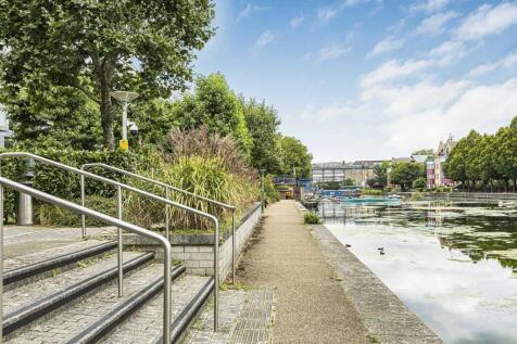 City Road, London, EC1V 1 bed apartment for sale